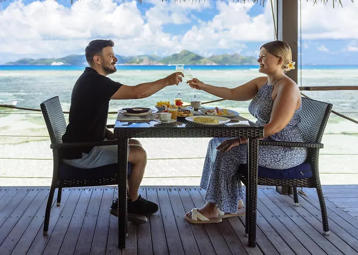 Le Nautique Waterfront Hotel La Digue